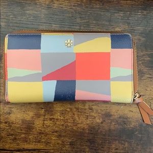 Tory Burch Clutch Wallet